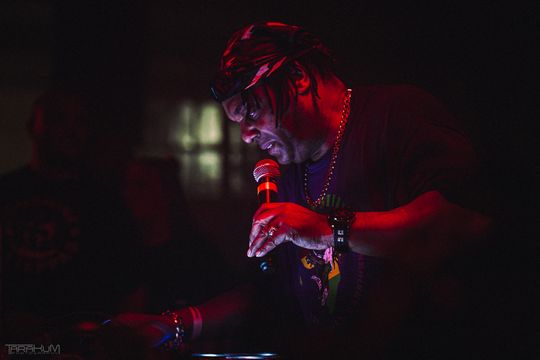 Dub i reggae w 100czni - niezapomniana noc sound systemów w Gdańsku!