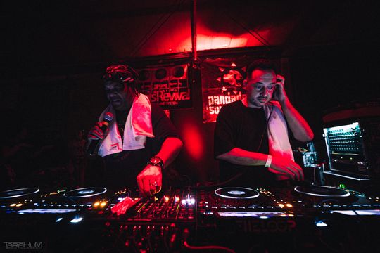 Dub i reggae w 100czni - niezapomniana noc sound systemów w Gdańsku!