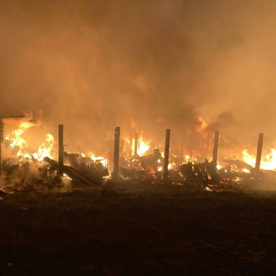 Pożar w Czersku! 18 zastępów straży pożarnej walczy z ogniem