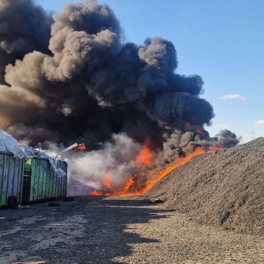 pożar zakładu utylizacji opon, Rożental 2026