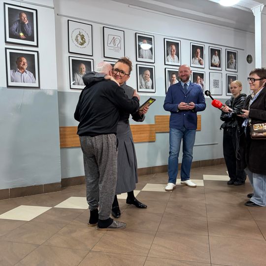 wernisaż wystawy „Mężczyzna w koszuli – oblicze godności”, Słupsk 2026