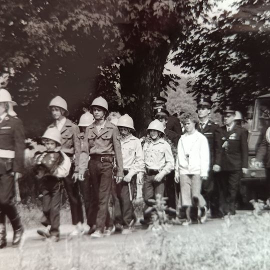 strażacy z OSP Brzuśce