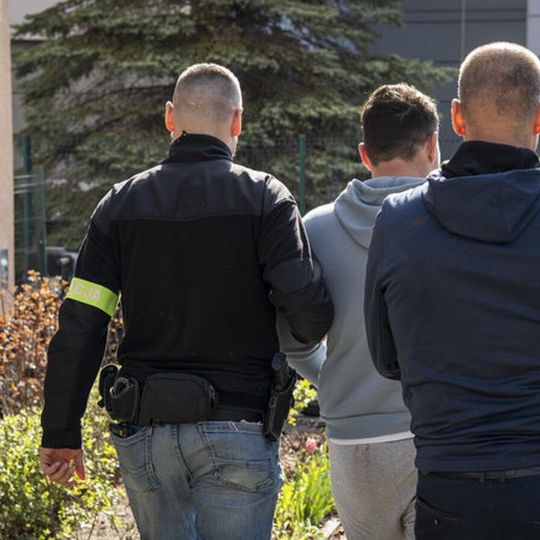 zatrzymani w śledztwie w sprawie legalizacji pobytu cudzoziemców