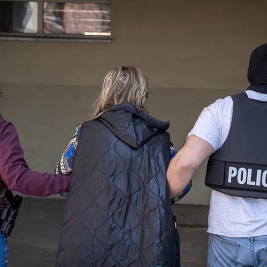 zatrzymani w śledztwie w sprawie legalizacji pobytu cudzoziemców