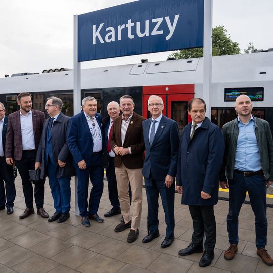pociąg na trasie Somonino-Kartuzy