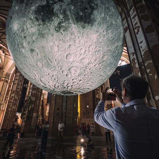 otwarcie wystawy „Museum of the Moon”, Centrum św. Jana, Gdańsk 2026