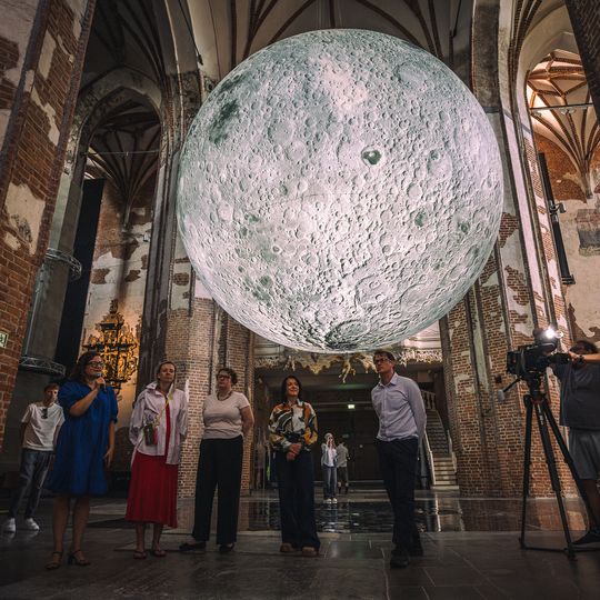 otwarcie wystawy „Museum of the Moon”, Centrum św. Jana, Gdańsk 2026