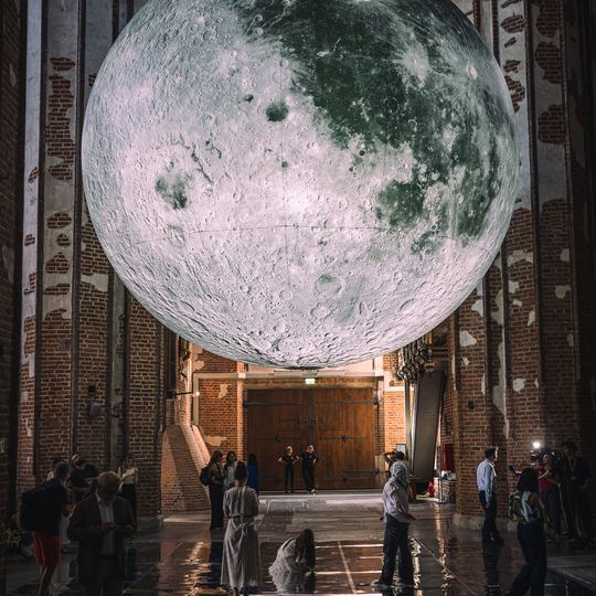 otwarcie wystawy „Museum of the Moon”, Centrum św. Jana, Gdańsk 2026