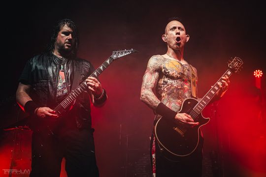Trivium w B90