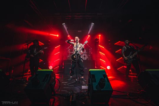 Trivium w B90