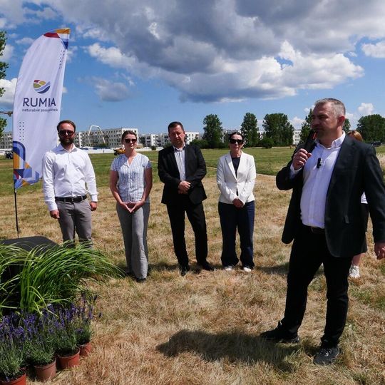 Błonia Janowskie, podpisanie umowy na nowy park, Rumia 2026