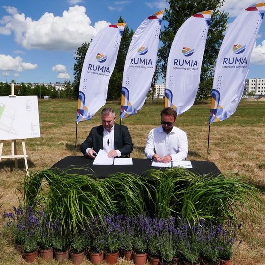 Błonia Janowskie, podpisanie umowy na nowy park, Rumia 2026