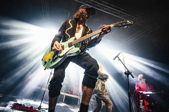 Gogol Bordello w B90