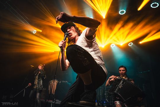 Gogol Bordello w B90