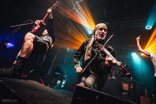 Gogol Bordello w B90