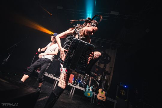 Gogol Bordello w B90