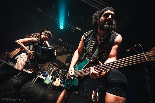 Gogol Bordello w B90