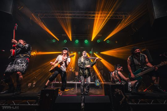 Gogol Bordello w B90