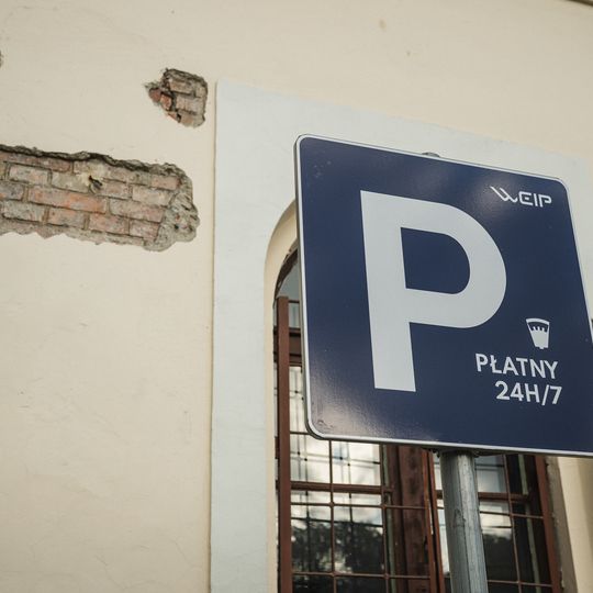 płatny parking i zniszczony tunel, dowrzec PKP Gdańsk Oliwa, 2026