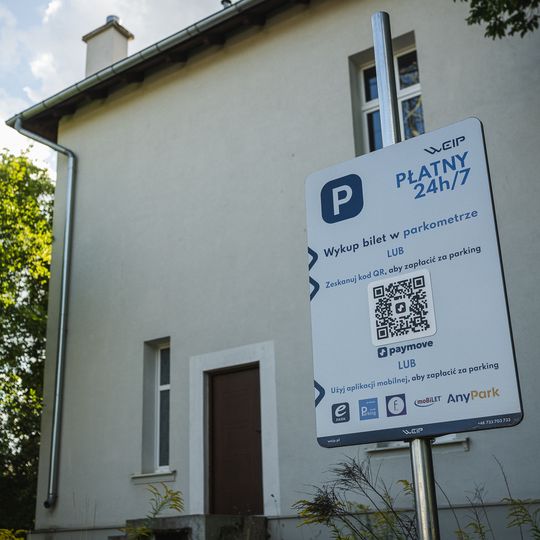 płatny parking i zniszczony tunel, dowrzec PKP Gdańsk Oliwa, 2026