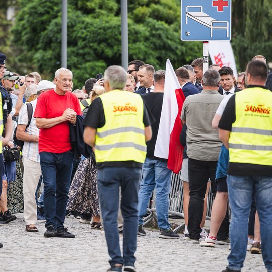 złożenie kwiatów przez Karola Nawrockiego w 46. rocznicę Porozumień Sierpniowych, Gdańsk 2026