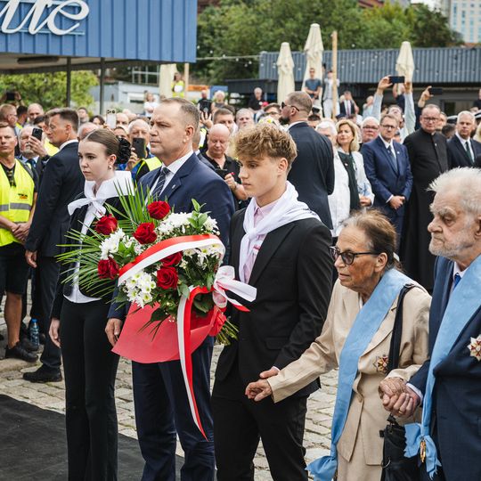 złożenie kwiatów przez Karola Nawrockiego w 46. rocznicę Porozumień Sierpniowych, Gdańsk 2026