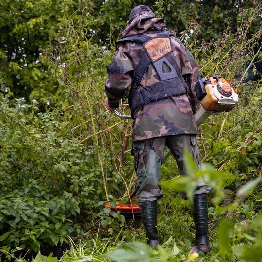 prace badawcze na terenie obozu norweskich policjantów pod Sztutowem