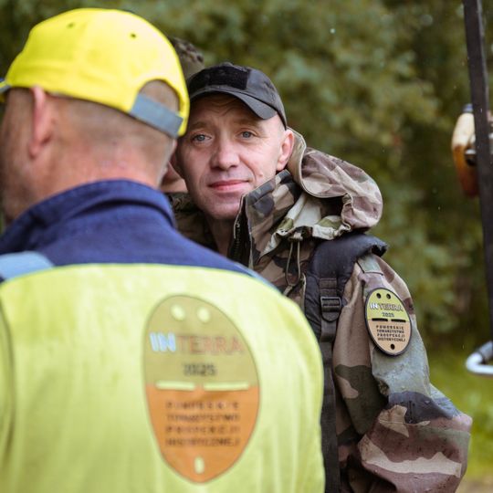prace badawcze na terenie obozu norweskich policjantów pod Sztutowem