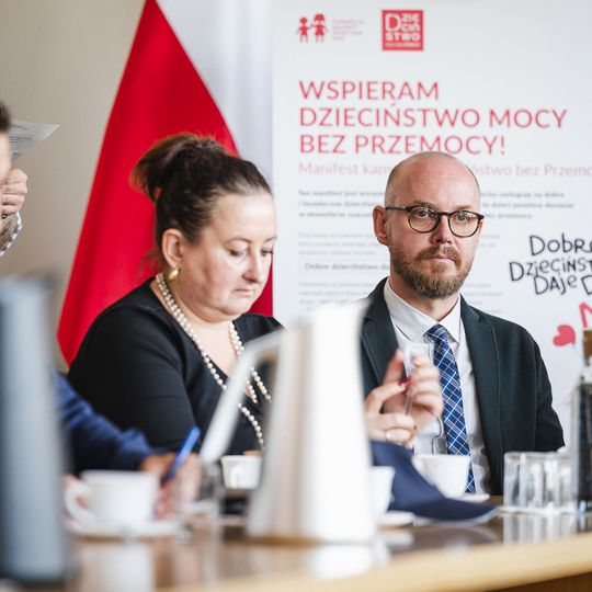 „Dzieciństwo bez Przemocy”