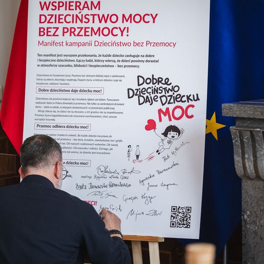 „Dzieciństwo bez Przemocy”