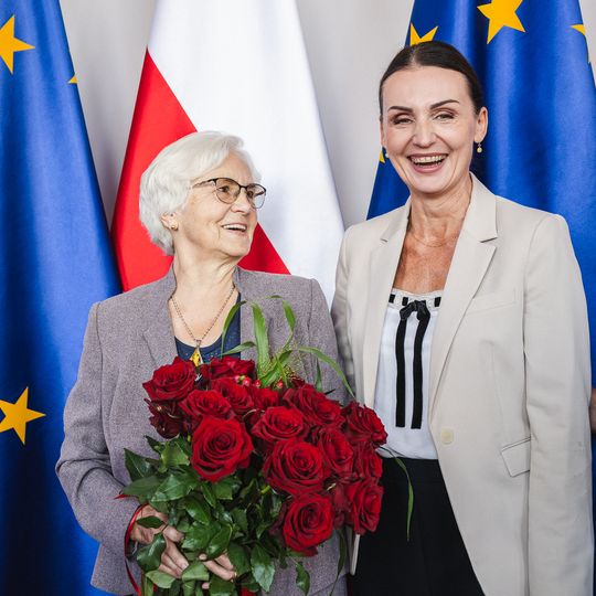 wręczenie Danucie Wałęsie nominacji do Pomorskiej Rady Konsultacyjnej ds. Działaczy Opozycji Antykomunistycznej