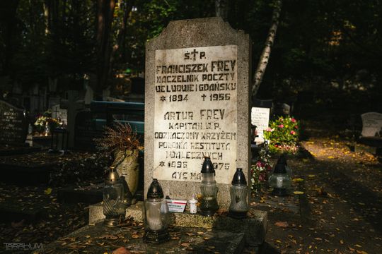 Znani, zasłużeni i niezapomniani. Odwiedzamy ich groby na gdańskich cmentarzach