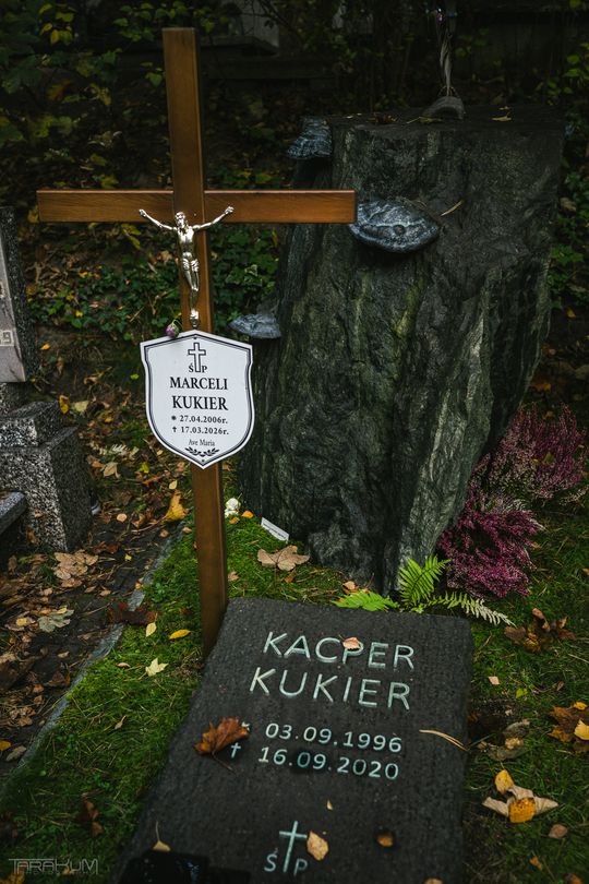 Znani, zasłużeni i niezapomniani. Odwiedzamy ich groby na gdańskich cmentarzach