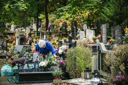 Znani, zasłużeni i niezapomniani. Odwiedzamy ich groby na gdańskich cmentarzach