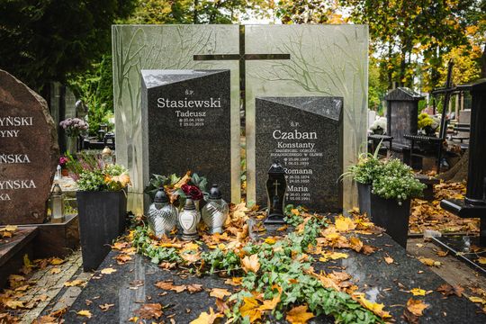 Znani, zasłużeni i niezapomniani. Odwiedzamy ich groby na gdańskich cmentarzach