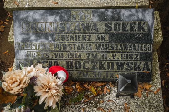 Znani, zasłużeni i niezapomniani. Odwiedzamy ich groby na gdańskich cmentarzach