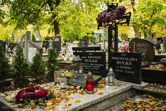 Znani, zasłużeni i niezapomniani. Odwiedzamy ich groby na gdańskich cmentarzach