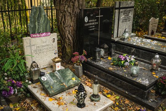 Znani, zasłużeni i niezapomniani. Odwiedzamy ich groby na gdańskich cmentarzach