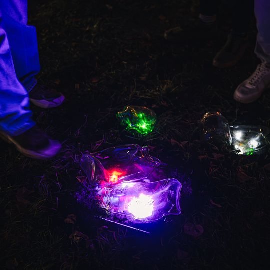 To siedemnasta edycja gdańskiego festiwalu sztuki współczesnej, która tym razem zdobiła dzielnicę Żabianka-Wejhera-Jelitkowo-Tysiąclecia.