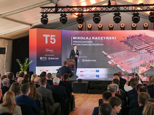 Terminal T5 oficjalnie otwarty! Port Gdańsk zwiększy się o 21 hektarów