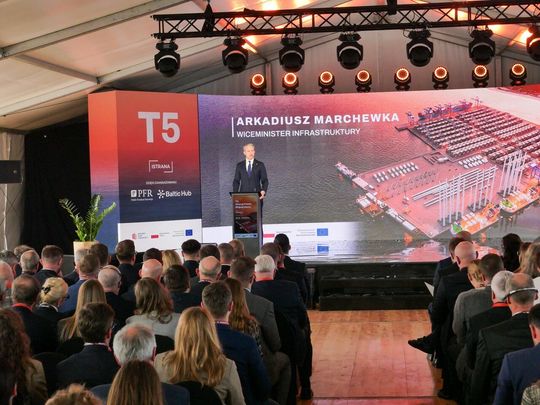 Terminal T5 oficjalnie otwarty! Port Gdańsk zwiększy się o 21 hektarów