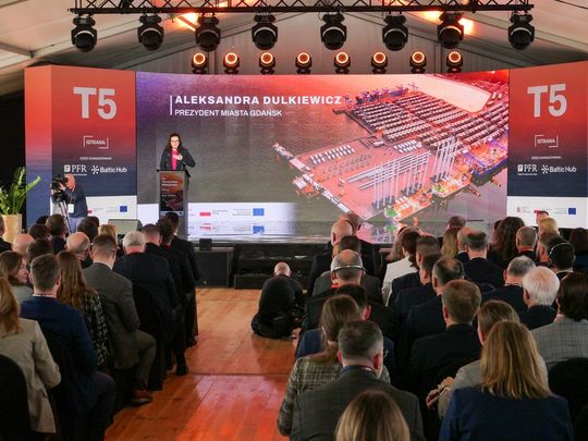 Terminal T5 oficjalnie otwarty! Port Gdańsk zwiększy się o 21 hektarów