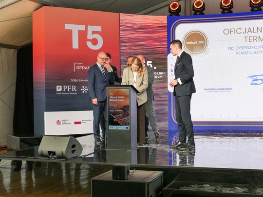 Terminal T5 oficjalnie otwarty! Port Gdańsk zwiększy się o 21 hektarów
