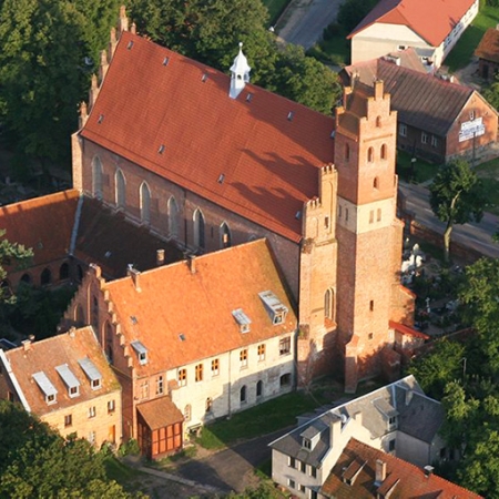 kosciół Zwiastowania Pana w Żarnowcu