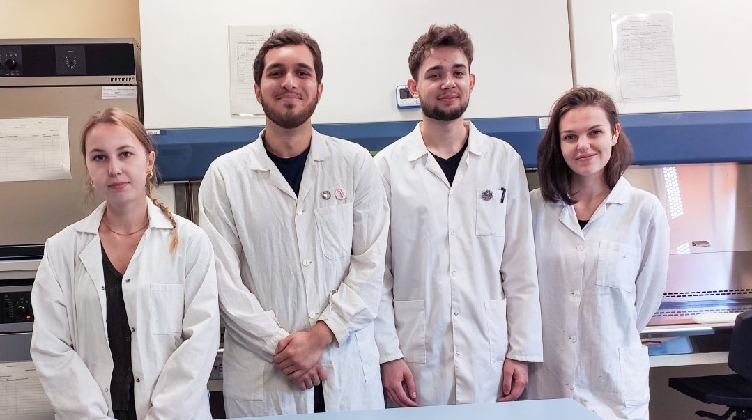 studenci biorący udział w programie Innova Bio Pomorze 