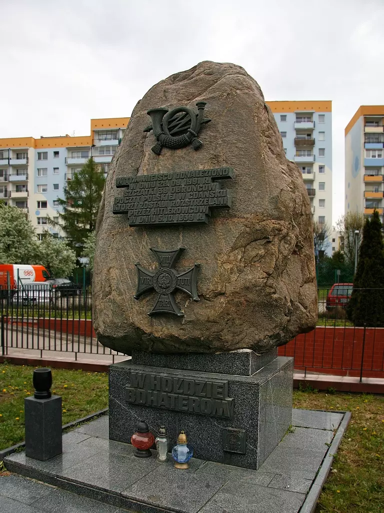 pomnik „W Hołdzie Bohaterom” w Gdańsku