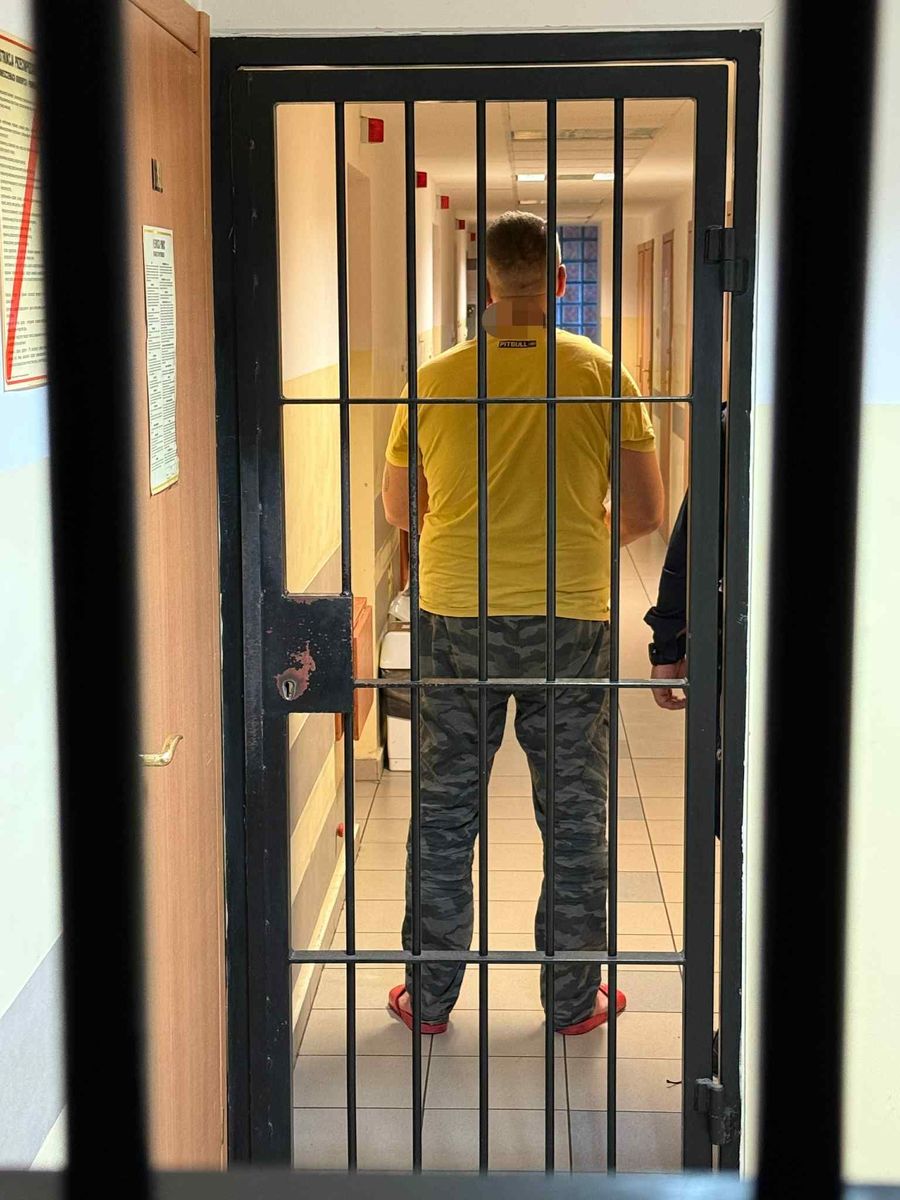 mężczyzna z kuszą zatrzymany przez sopockich policjantów