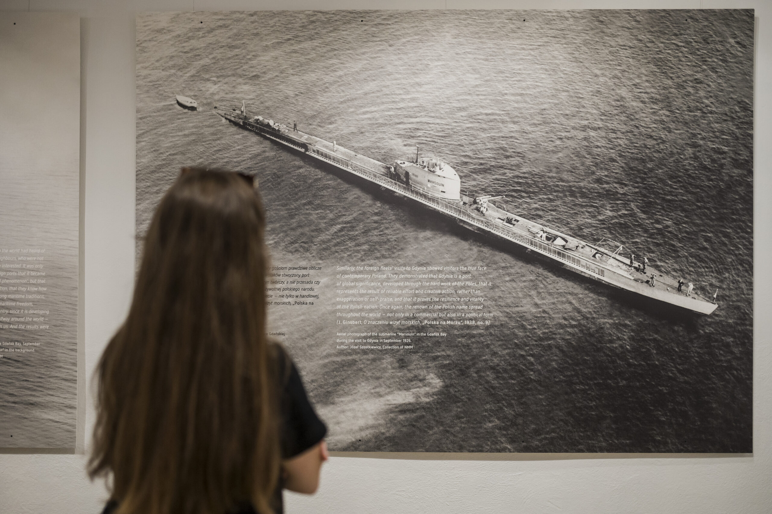 „Marynarski five o’clock. Marynarze z okrętów zagranicznych bander i ich wojaże po Polsce”