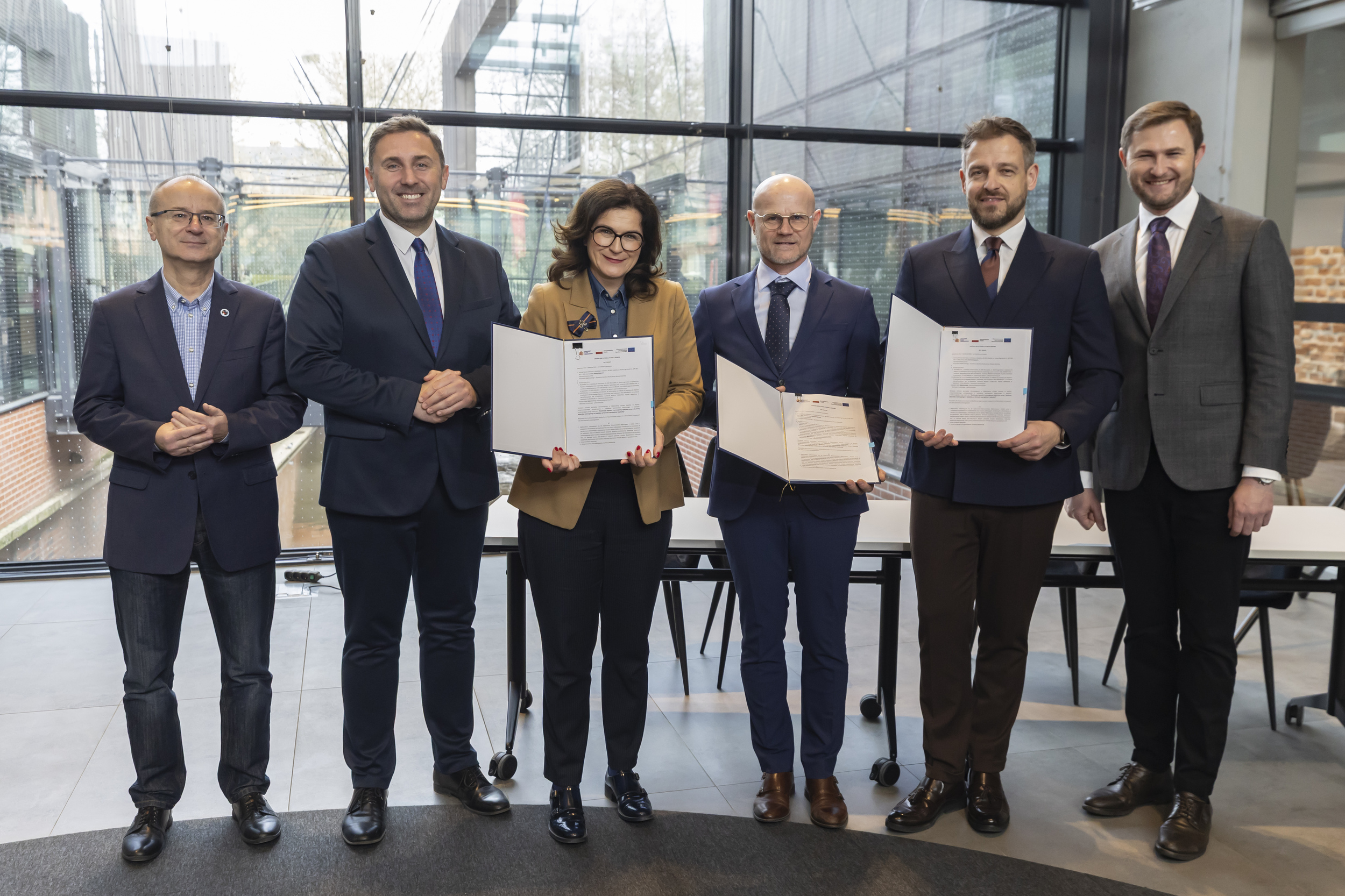 podpisanie umowy na projekt i budowę zajezdni tramwajowej na Ujeścisku, Gdańsk 2026