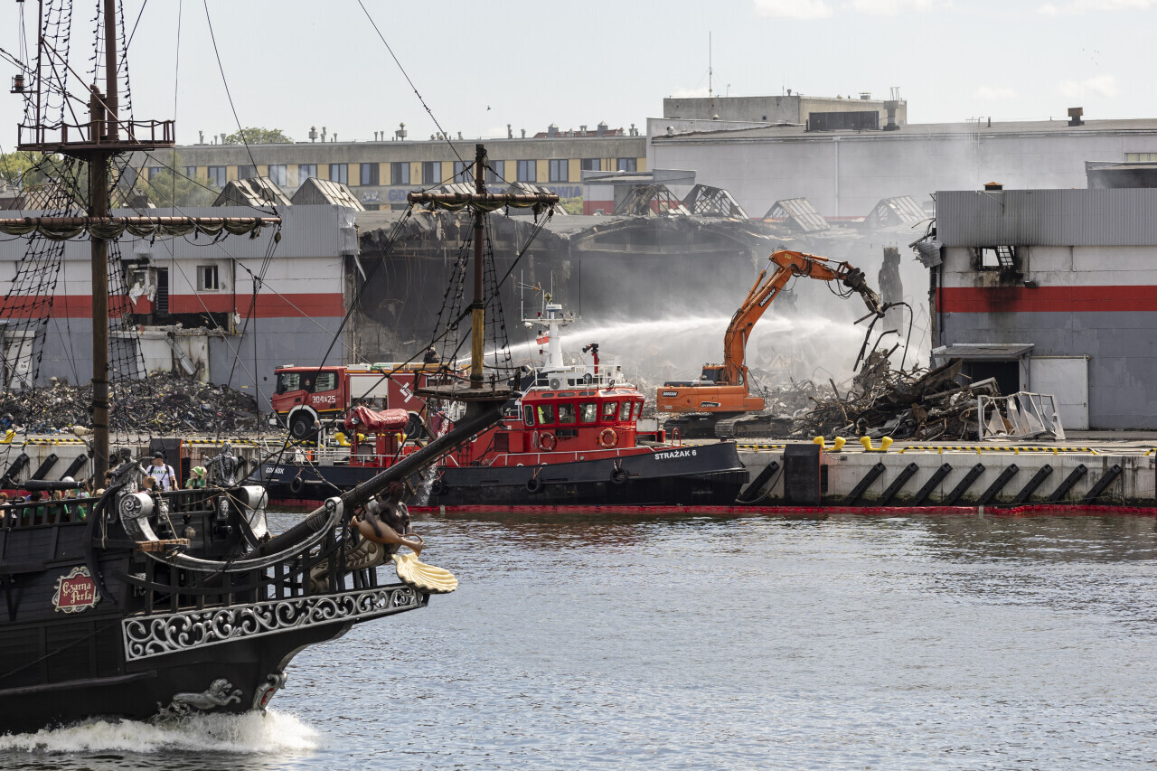 pożar hali magazynowej, Port Gdańsk 2024